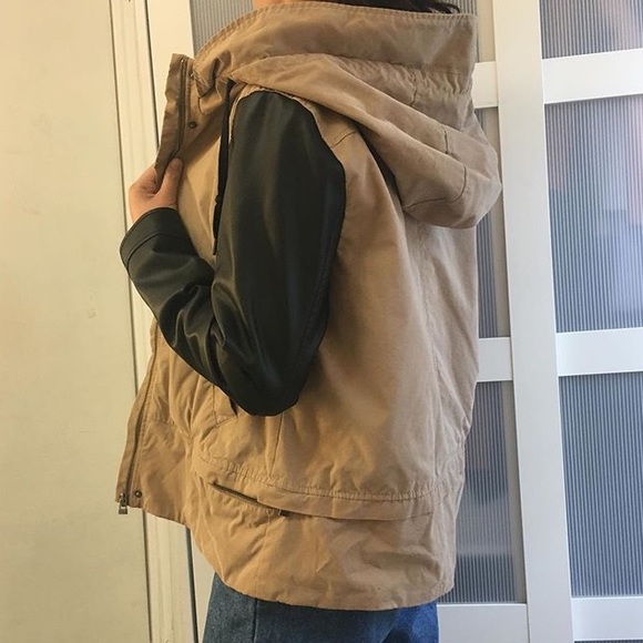 SIMON - Beige Jacket with leather sleeves - Picture 3 of 5